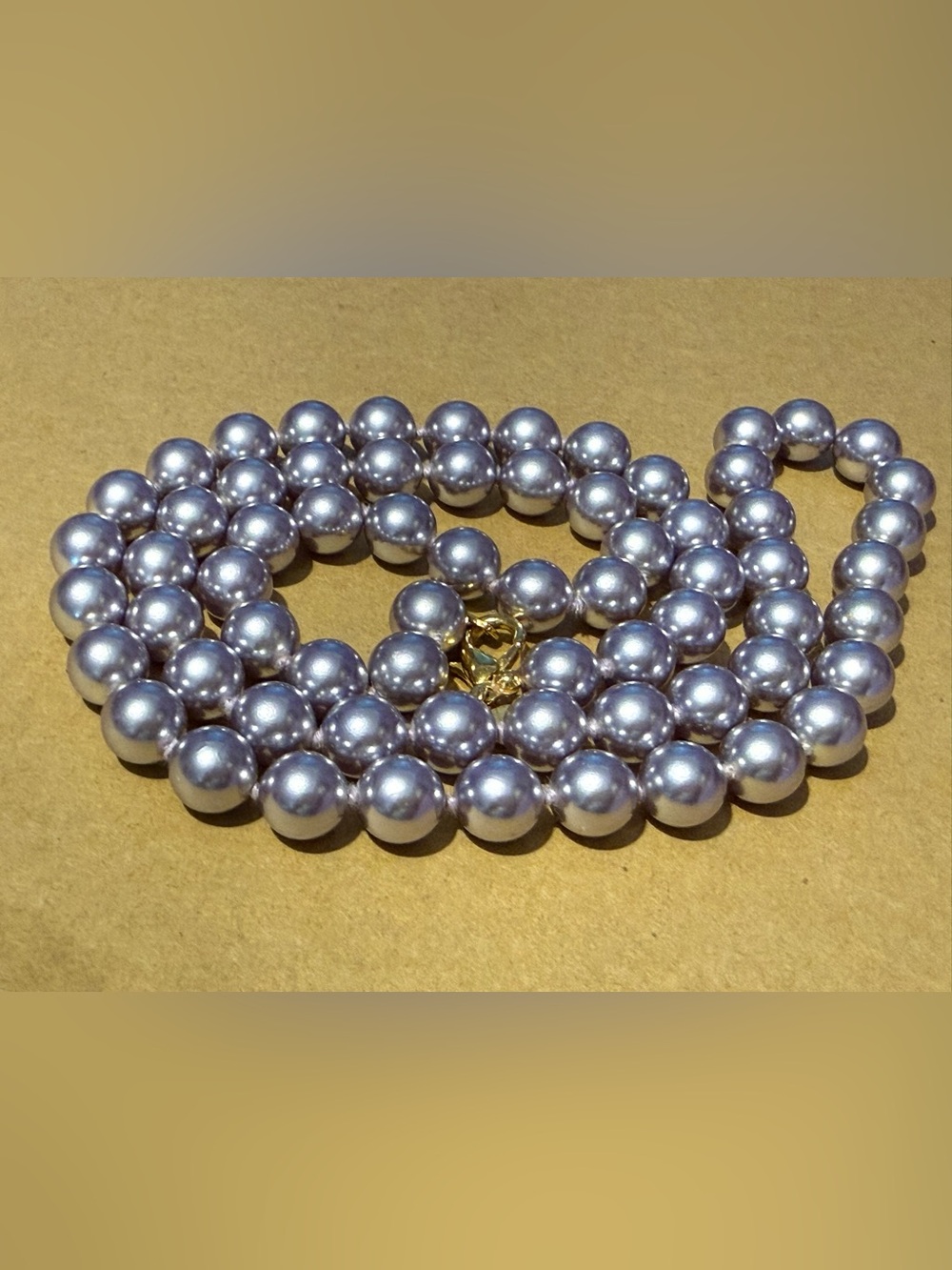 Classic Vintage Joan Rivers Metallic Glass Pearl Necklace with Gold Clasp